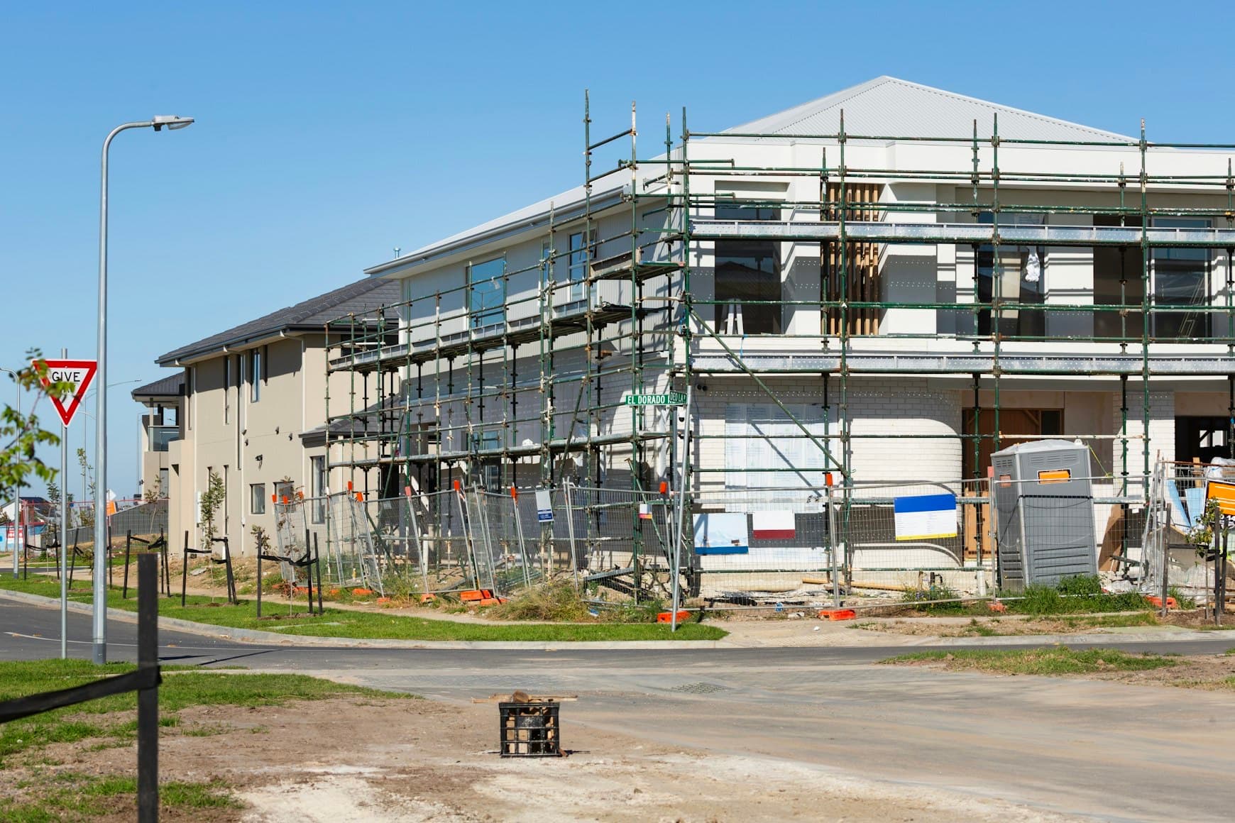 Queensland construction work related to Carpentry